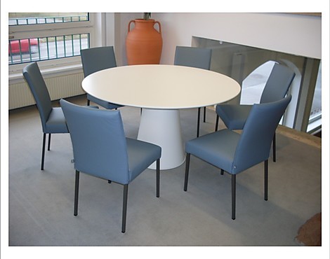 Essgruppe - Tisch 8950, Stuhl 652