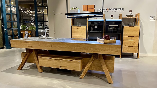 SonstigeMusterküche Küche aus Massivholz mit vollmassiver